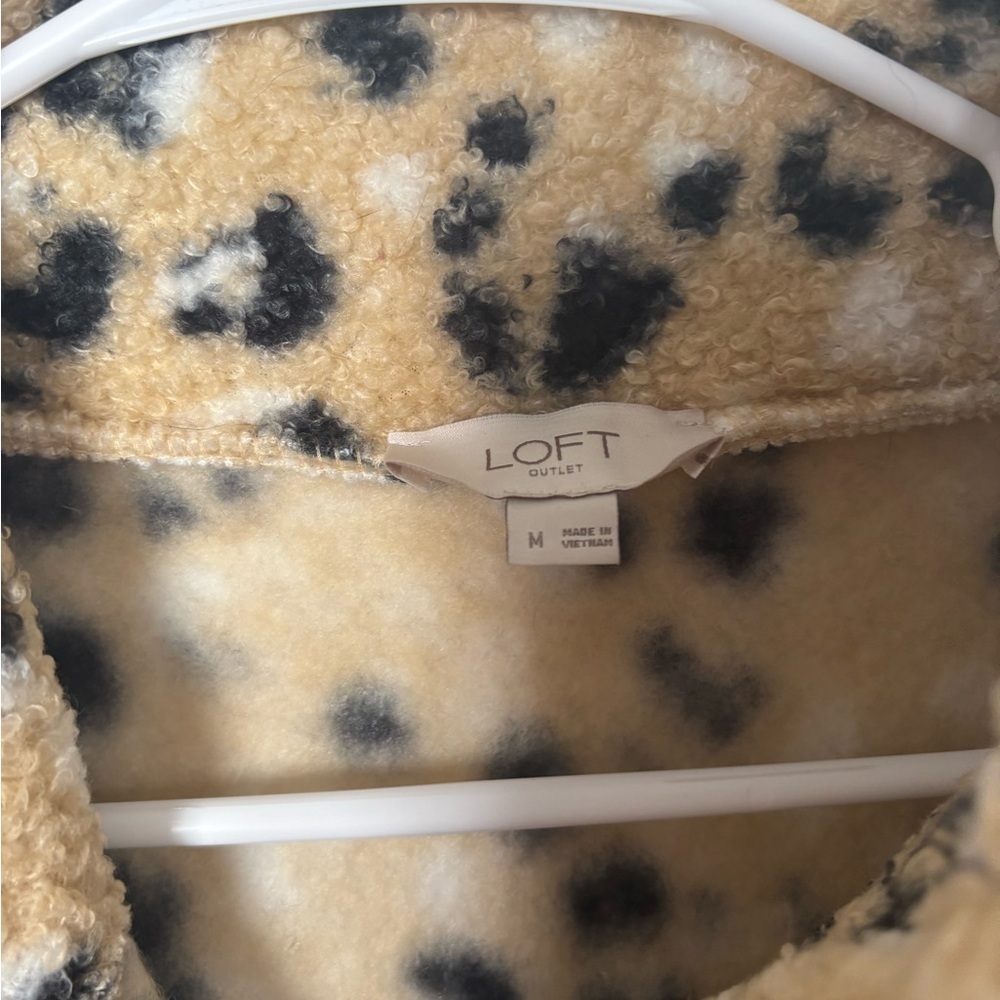 LOFT Tan and Black Teddy Jacket - Picture 4 of 5